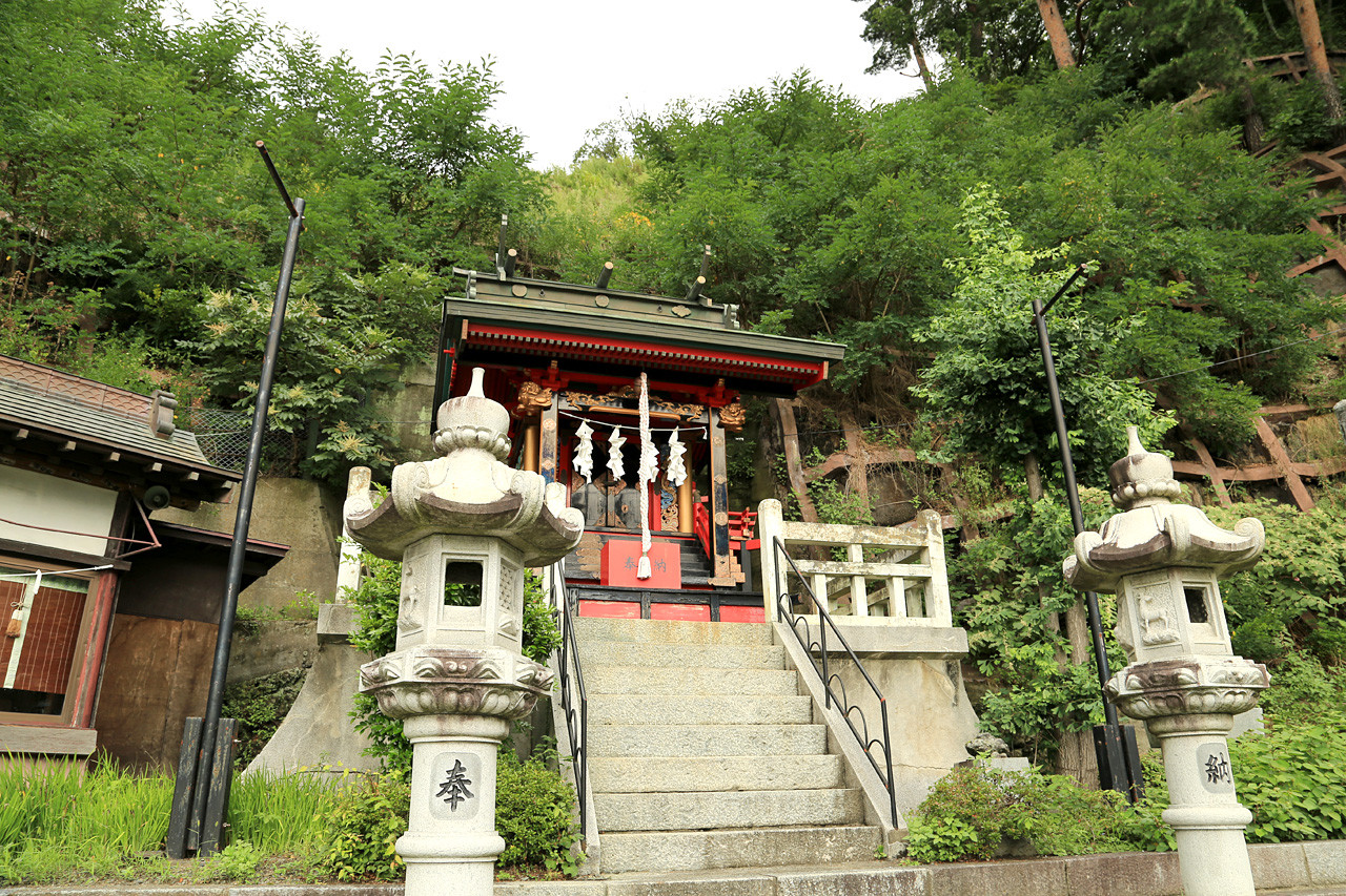 三魂交通神社