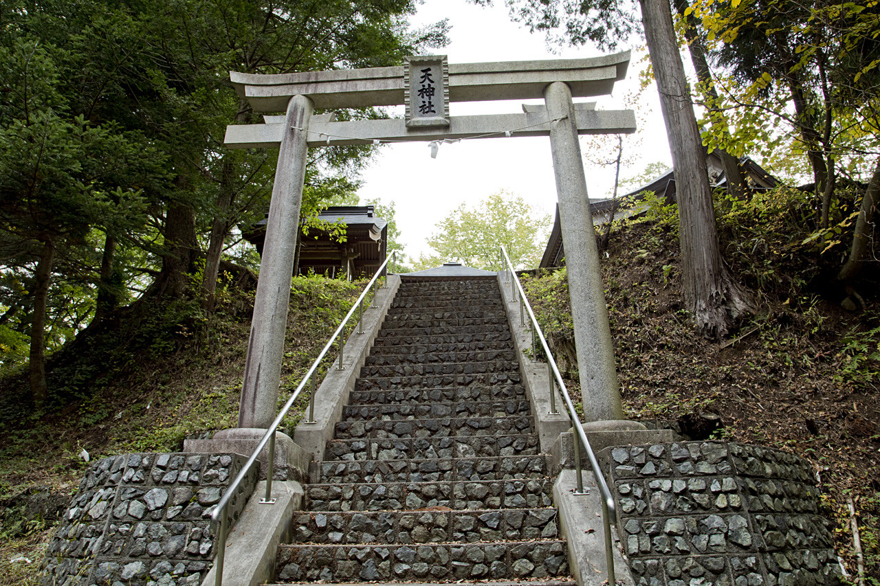 Oarashi Ten shrine