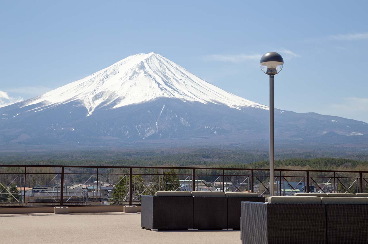 ふじさんデッキからの富士山の眺め